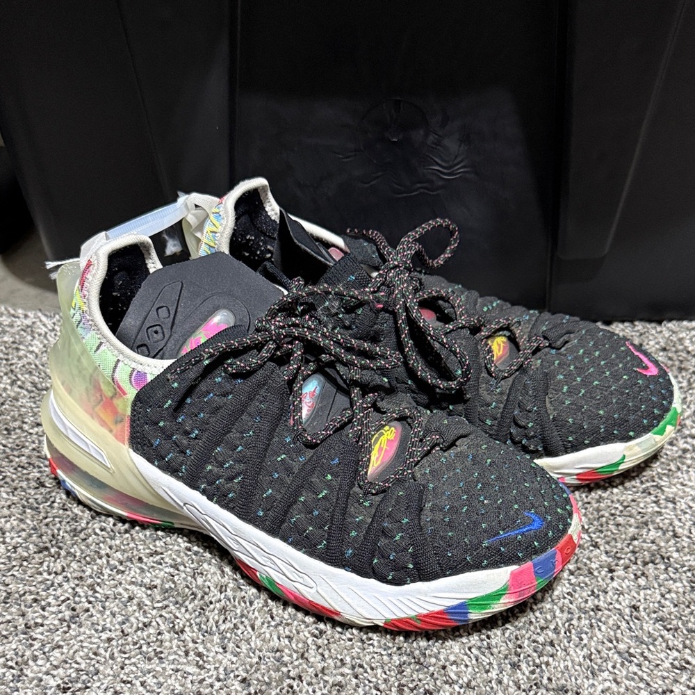 Nike Kid's Shoes Lebron 18 (GS) James Gang size 4.5